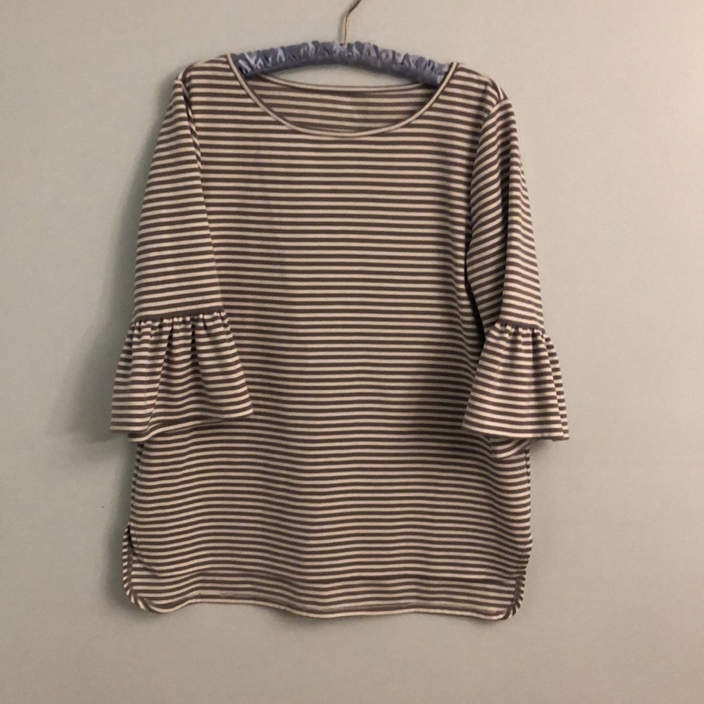 Max Studio Ribbed Stripped Flared Frill Sleeve